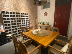 -苹果树下艺术餐厅(宋庄店)