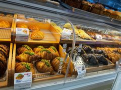 -红星前进面包牛奶公司(君太店)