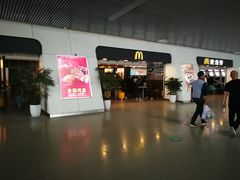 门面-麦当劳(杭州东站高铁店)
