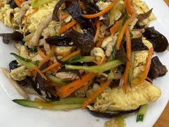 -东北四季饺子王(华山路店)