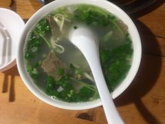 牛肉粉丝汤-忆秦园小笼包(惠山古镇总店)
