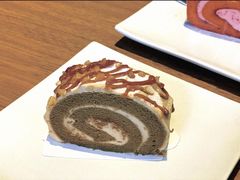 太妃榛果瑞士卷-星巴克(天津工华道智慧山店)