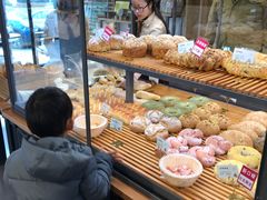 -焙丽拾光(麦凯乐直营店)