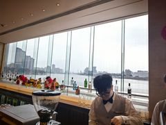 -白天鹅宾馆·月兔吧