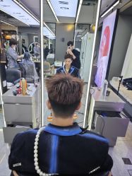 -藤野造型烫发染发