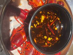 -巴厘龙虾·榜首油焖大虾(音乐学院·沿江酒馆店)