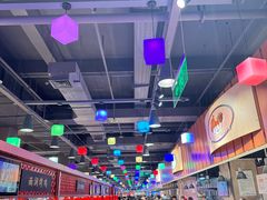 -胖东来生活广场(健康路店)