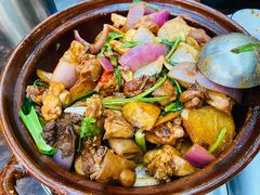 -胡须佬鸡煲四季火锅(海雅缤纷城店)