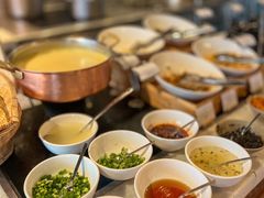 -锦厨国际自助餐厅 · 云端景观 (昆明索菲特大酒店)