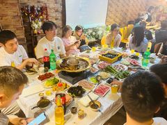 -玩坞轰趴馆·户外团建聚会主题生日派对馆(世豪广场店)