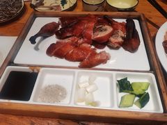 脆皮小刀鸭-老滇山寨•云南特色菜•地方菜•民族风情歌舞表演(金碧店)