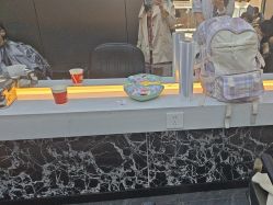 -米可造型烫发染发