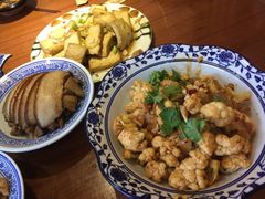 -蓝田九大碗民俗食府(蓝田店)