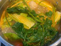 -百品聚旋转火锅(号外店)