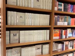 -二酉书店TOYOU BOOKS