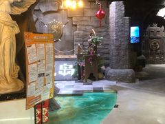 -暴风岛沉浸式体验馆(百联世纪店)