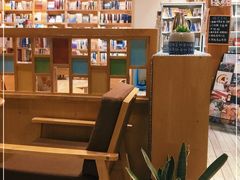 -猫的天空之城概念书店(丽江古城饮玉巷店)