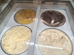 -月色西餐厅·海鲜刺身·烧烤(科学城保利郡雅酒店)