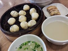 -佬钱湾仔(衣裳街店)