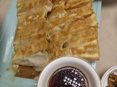 特色三鲜大锅贴-普天和酒楼(天津之眼店)