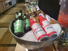 -大中华希尔顿酒店-念自助餐·嗨啤·小龙虾