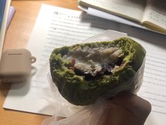 -奈雪的茶(湖滨银泰in77C区PRO店)