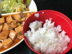 -温州中升华奥奥迪4S店(塘下店)