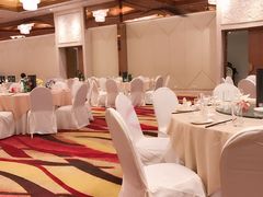 -上海浦东假日酒店