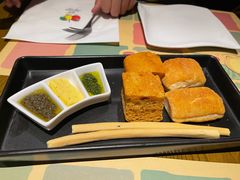 餐前面包蒜黄油-安妮意大利餐厅(国贸店)