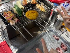 -喜悦小串丹东小黄牛海鲜烧烤大排档(民主广场店)