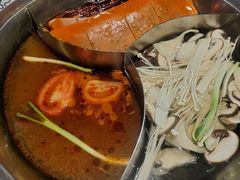 -大龙燚火锅(天钥桥路店)