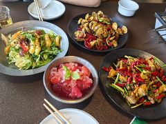 -曼听小寨海鲜烧烤·大连辣炒大王(盖州街店)