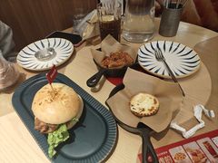 -必胜客(会展店)