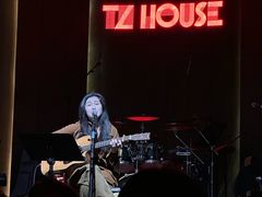 -TZ House音乐现场(来福士中心店)