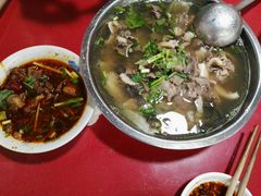 -谢老五跷脚牛肉·非遗传承店
