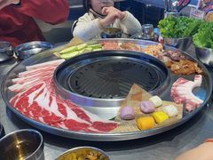-哈哈碳都·牛肋条无限自助烤肉(台江万达店)
