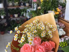 -万卉源鲜花店(百尚生活广场店)