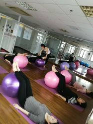 -爱尔乐美孕产瑜伽·普拉提