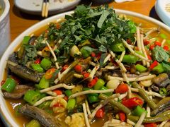 -盐帮食坊•小河帮川菜(四川师大店)