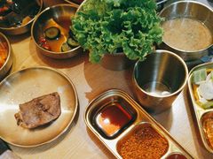 -闻老头·菊花炭烤肉(D11店)