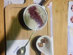 酒酿红豆薏米羹-炖物24章·顺时轻养茶(杭州保利时光里店)