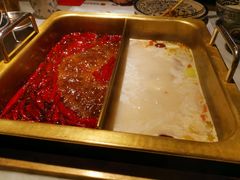 -尚尚仙·酸汤猪手·猪肚鸡火锅(华联万柳购物中心店)