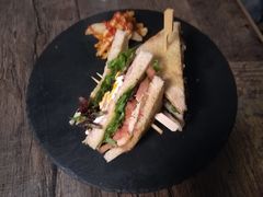 -HIGH FIVE哈福手工汉堡(桂林路店)