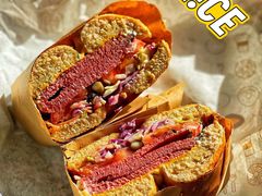 -Catch Bagel(芳草地店)