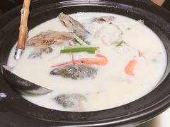 豆浆一锅鲜-佬麻雀·新湘菜(珠海金发购物中心店)