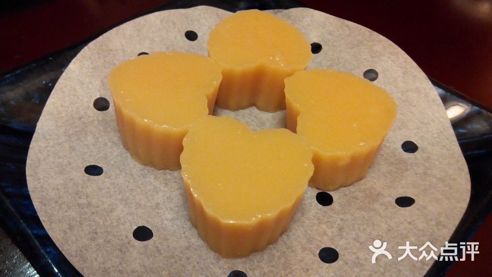 太湖明园茶膳舫餐厅●十里荷风宫廷豌豆黄图片 - 第1806张