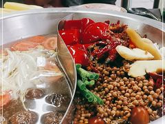 -四小区火锅·巷子里的重庆火锅(花照壁店)