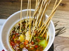 藤椒钵钵鸡-翠湖湾海鲜音乐餐厅