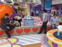 -孩子王童乐园(马群店)