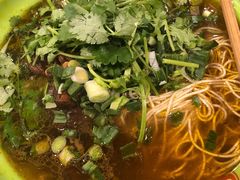 红烧牛肉面-张记牛肉面馆(天津路店)